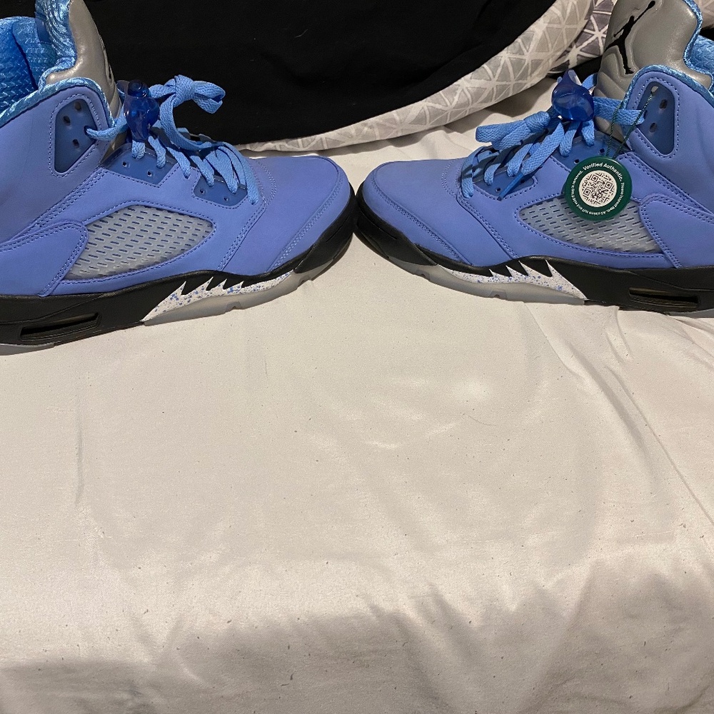 Jordan Unc 5